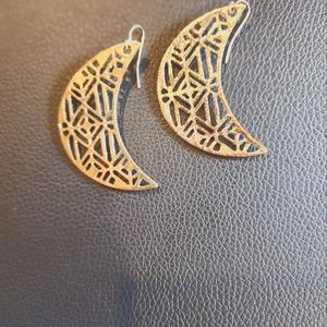 Ladies goldtone half moon earrings